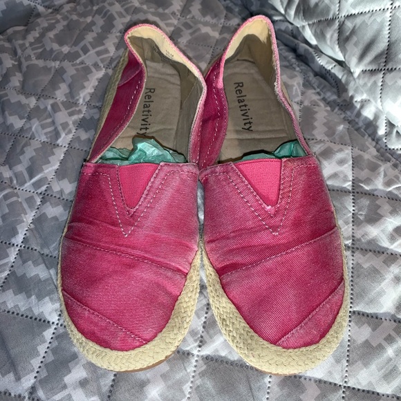 Relativity Distressed Flats Size 10M - Picture 1 of 4